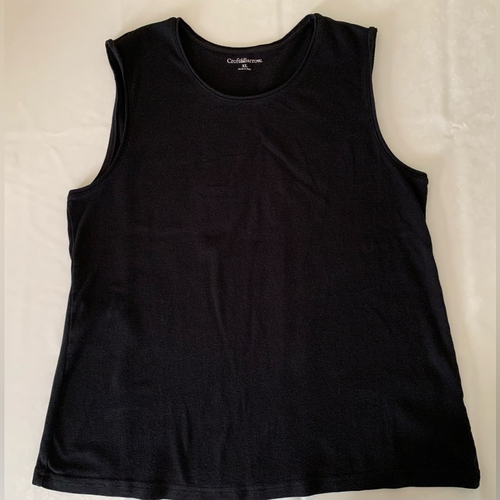 ππ BOGO!!! ππ EUC Tank: Sleeveless, Jewel Neck, Croft and Barrow - Picture 3 of 8